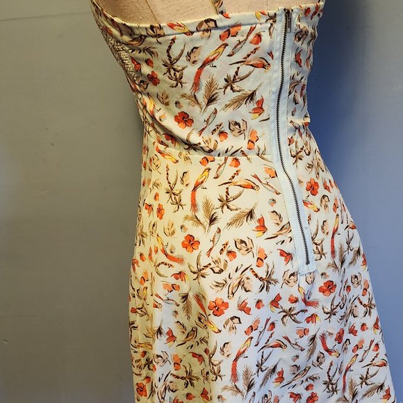Short tropic pattern dress - Picture 3 of 4